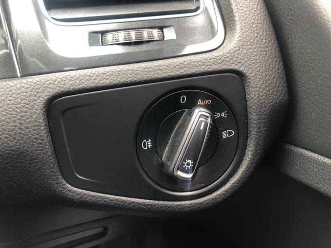 2018 Volkswagen Golf