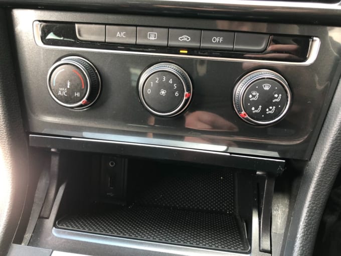 2018 Volkswagen Golf