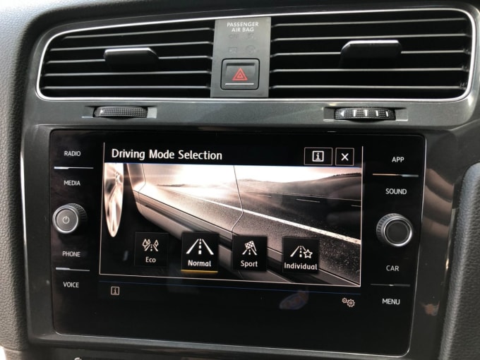 2018 Volkswagen Golf