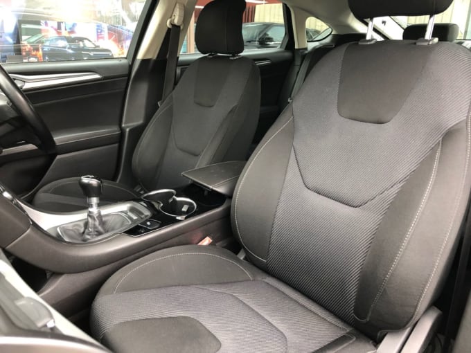 2025 Ford Mondeo