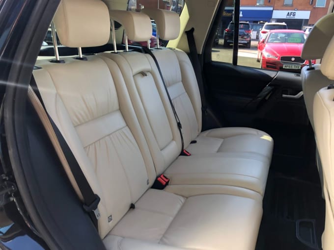 2025 Land Rover Freelander 2