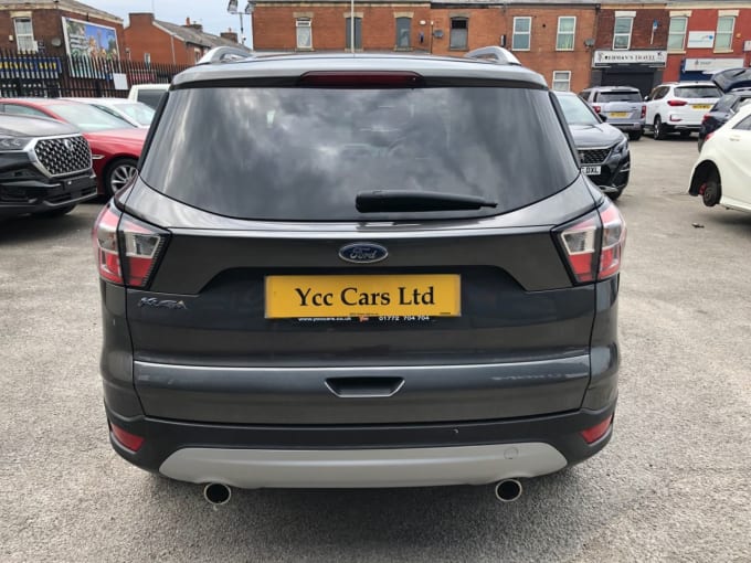 2025 Ford Kuga