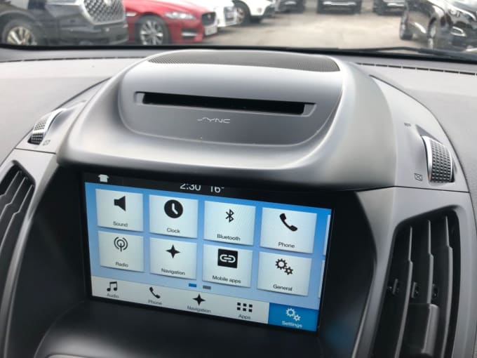 2025 Ford Kuga