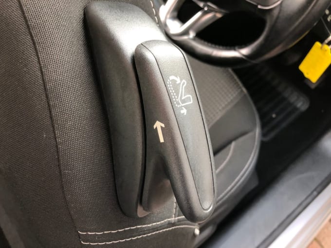 2025 Peugeot 208