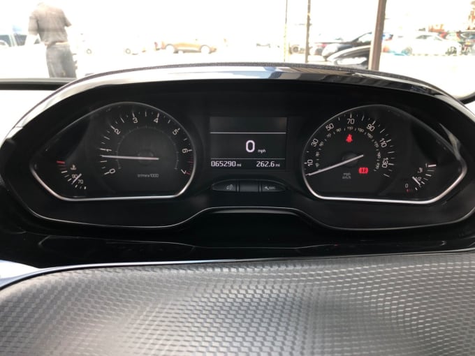 2025 Peugeot 208