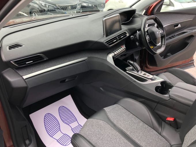 2025 Peugeot 3008