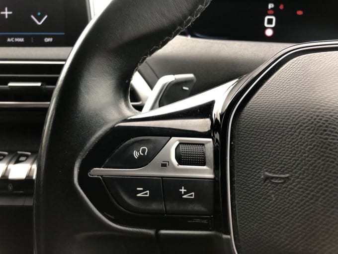 2025 Peugeot 3008