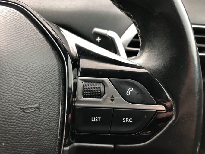 2025 Peugeot 3008