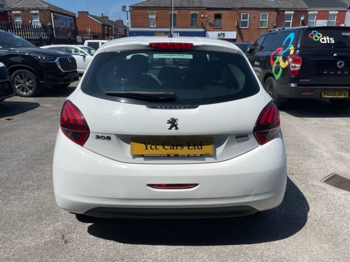 2025 Peugeot 208