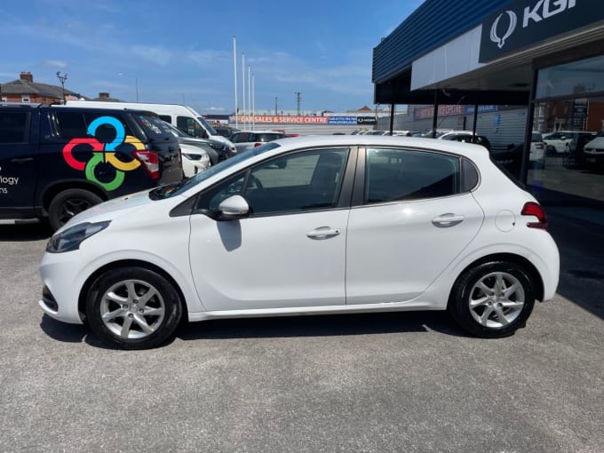 2025 Peugeot 208