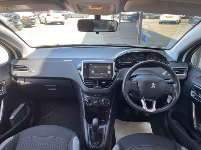 2025 Peugeot 208