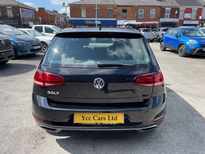 2025 Volkswagen Golf