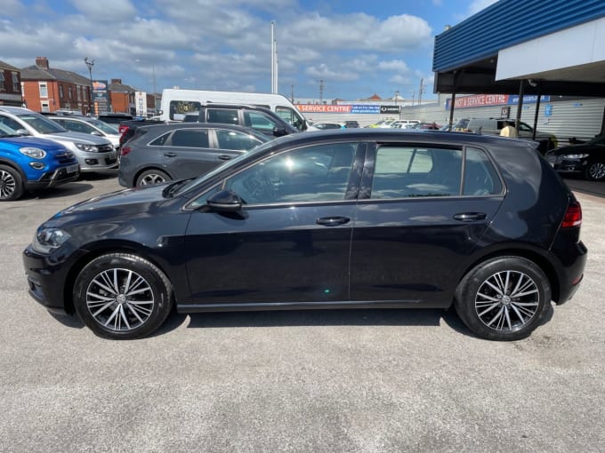 2025 Volkswagen Golf