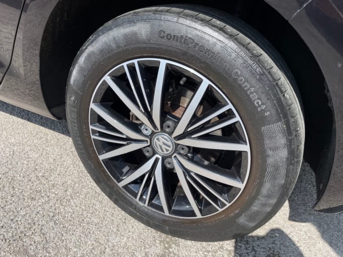 2025 Volkswagen Golf