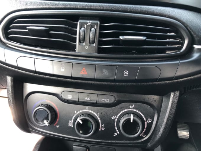 2025 Fiat Tipo
