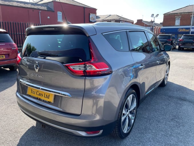 2025 Renault Grand Scenic