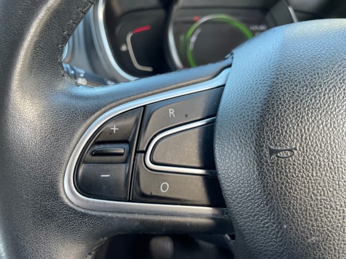 2025 Renault Grand Scenic