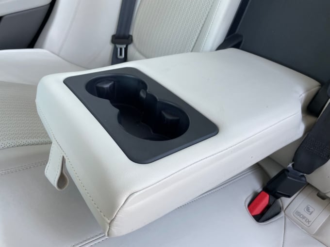 2025 Jaguar Xe