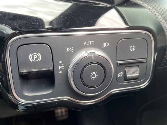 2025 Mercedes-benz A-class