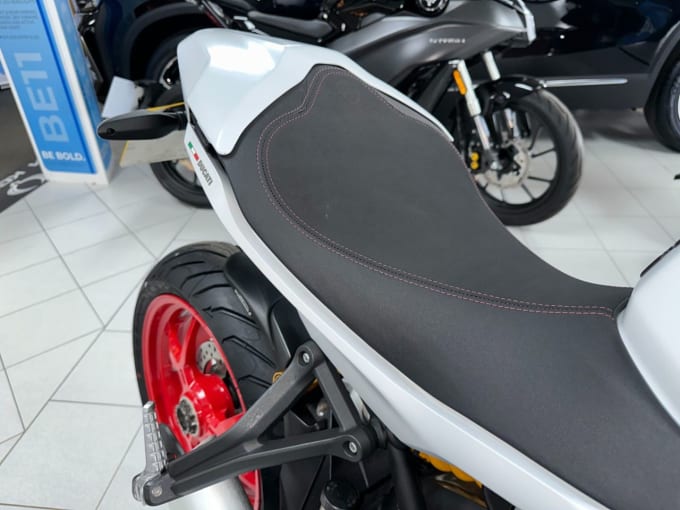 2025 Ducati Supersport S