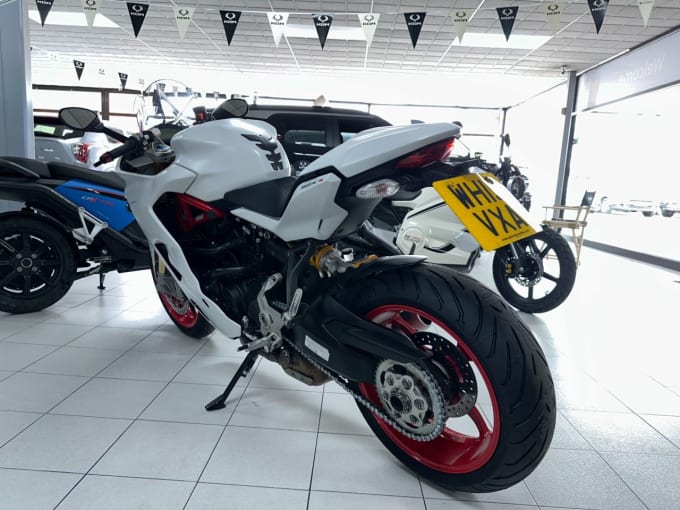 2025 Ducati Supersport S