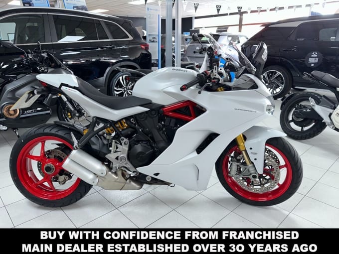 2025 Ducati Supersport S