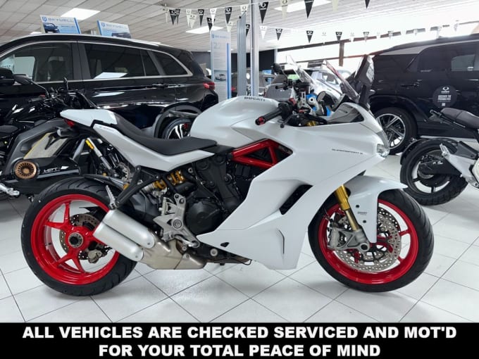 2025 Ducati Supersport S
