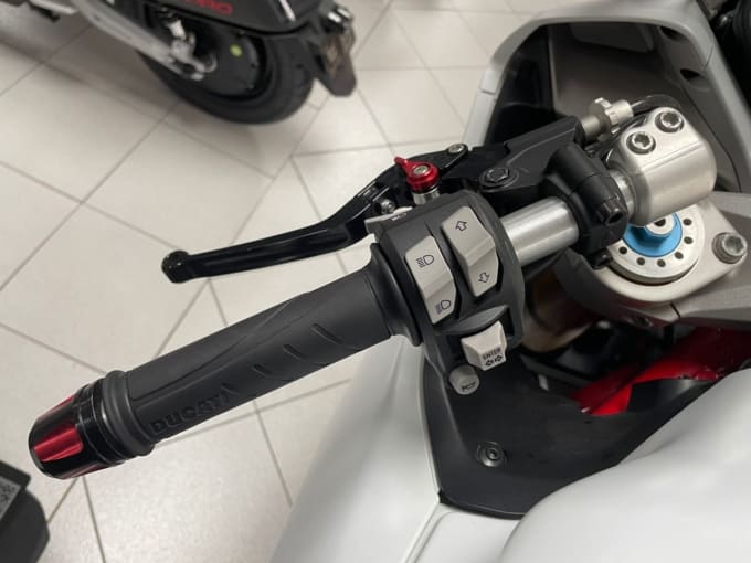 2019 Ducati Supersport S