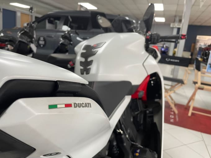 2019 Ducati Supersport S