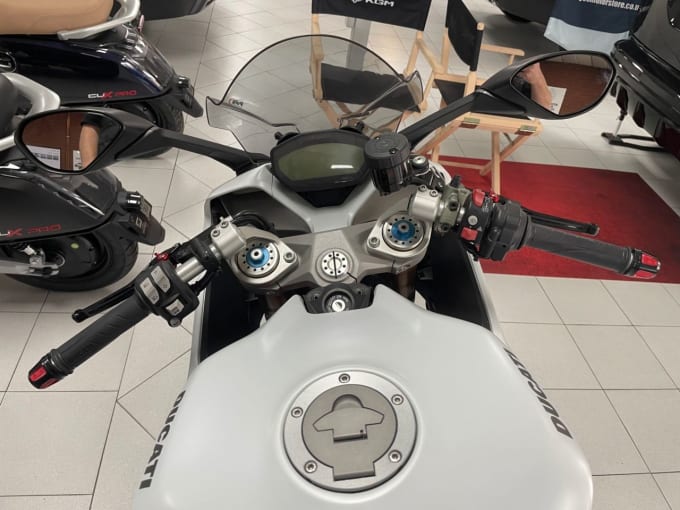 2019 Ducati Supersport S