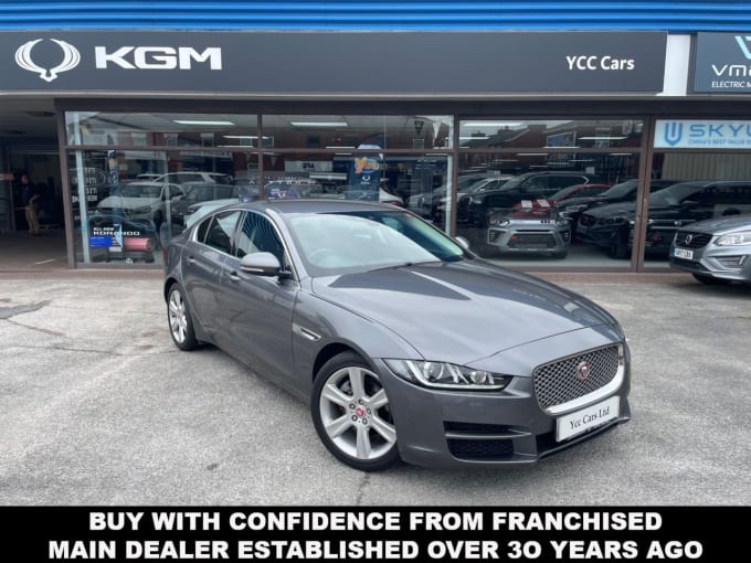 2025 Jaguar Xe