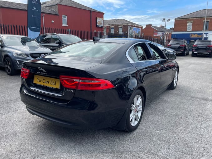 2025 Jaguar Xe