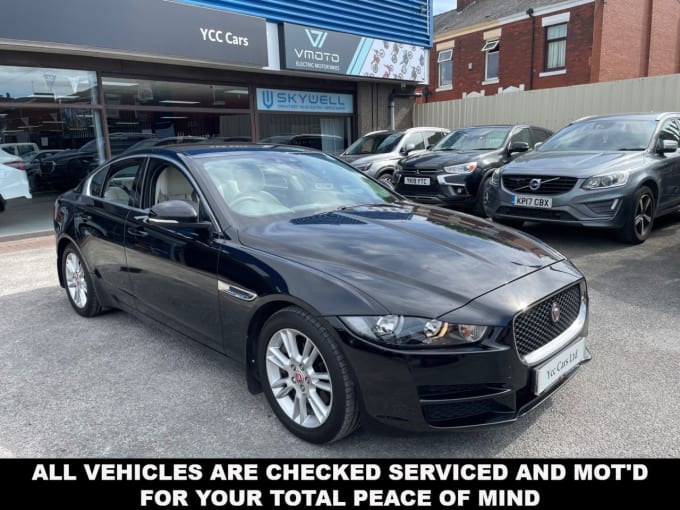 2025 Jaguar Xe