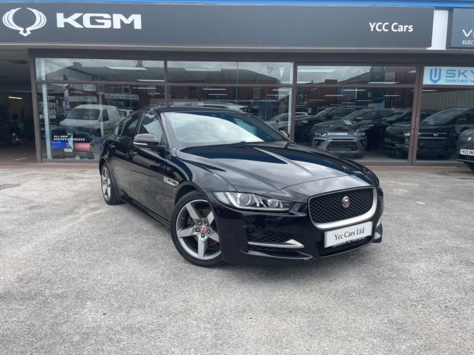 2025 Jaguar Xe