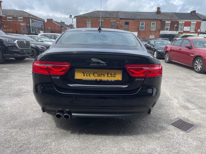 2025 Jaguar Xe