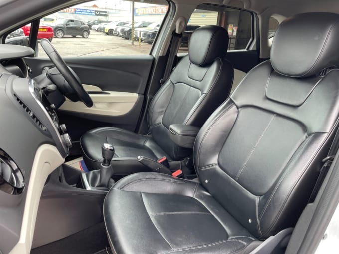 2025 Renault Captur