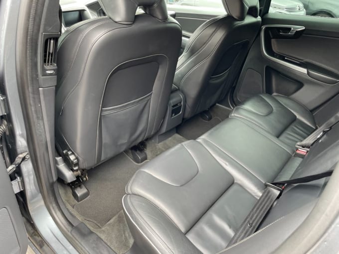 2025 Volvo Xc60