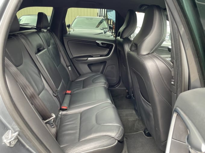 2025 Volvo Xc60