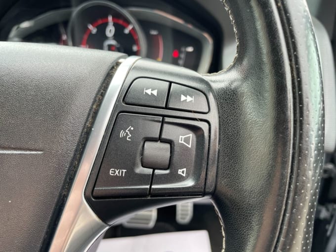 2025 Volvo Xc60