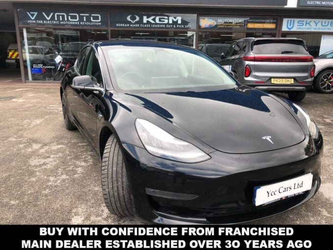 2025 Tesla Model 3