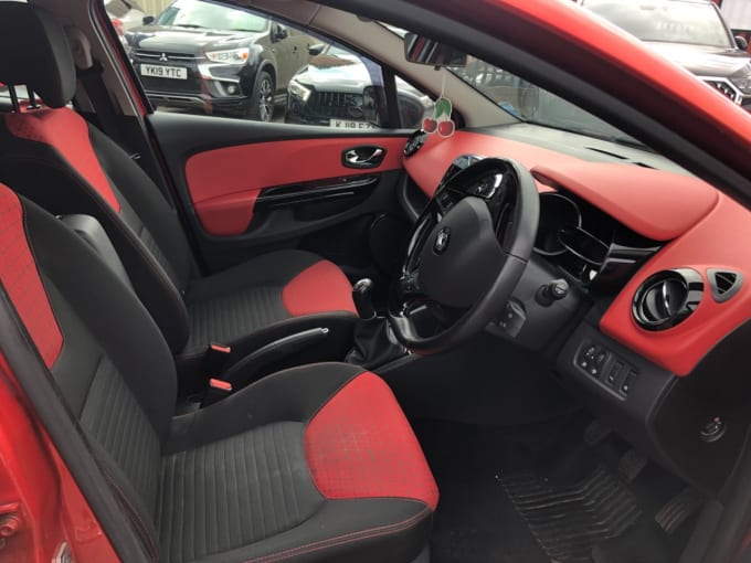 2025 Renault Clio