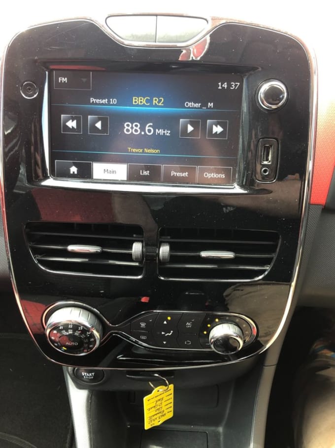 2025 Renault Clio