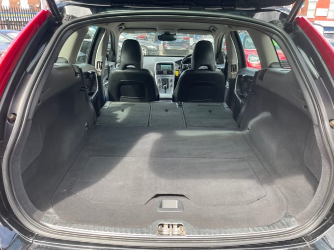 2025 Volvo Xc60