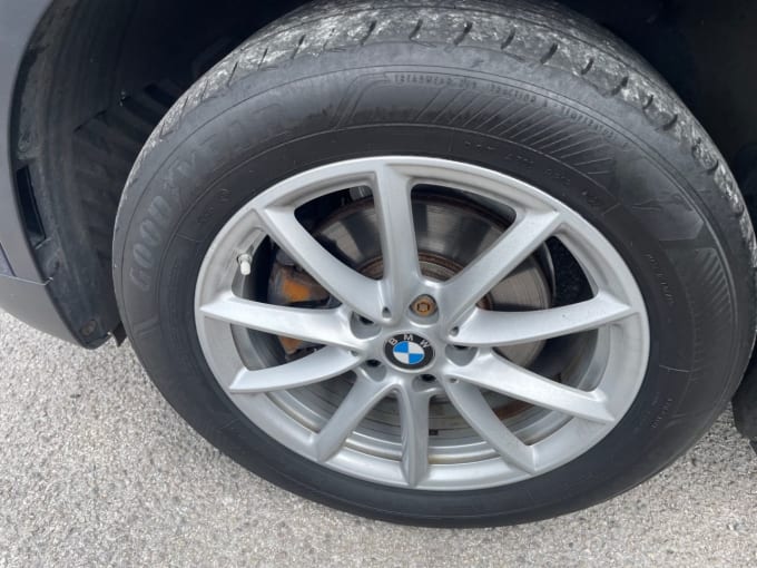 2025 BMW X1