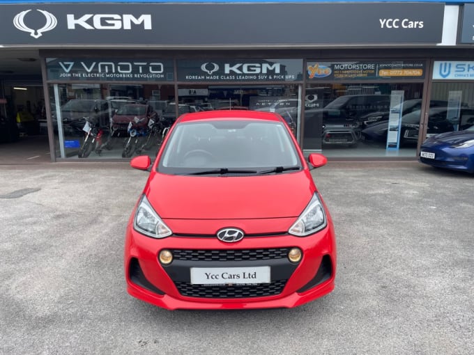 2025 Hyundai I10