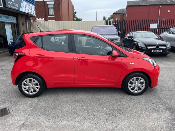 2025 Hyundai I10