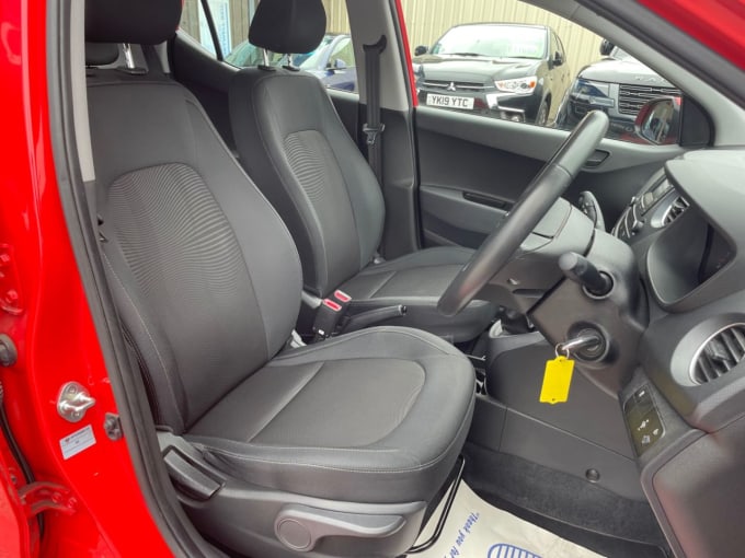 2025 Hyundai I10