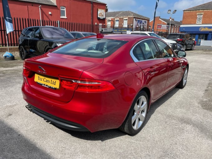 2025 Jaguar Xe