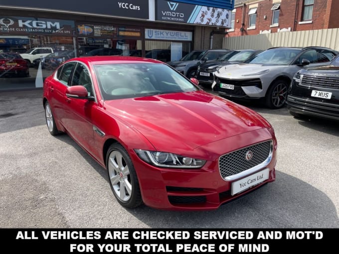 2025 Jaguar Xe