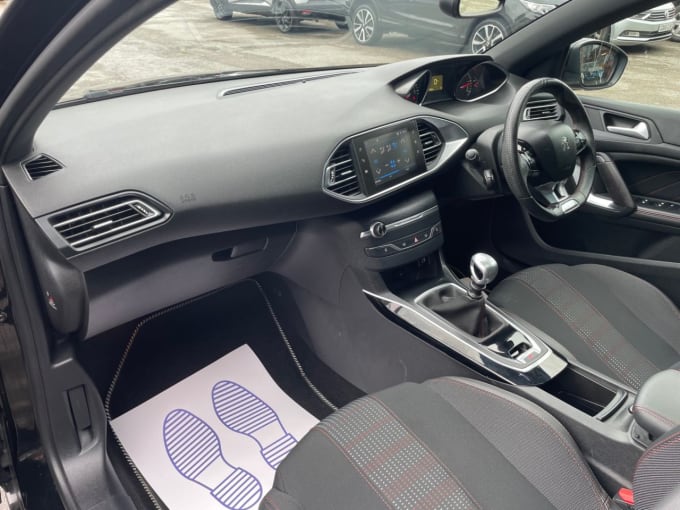 2025 Peugeot 308